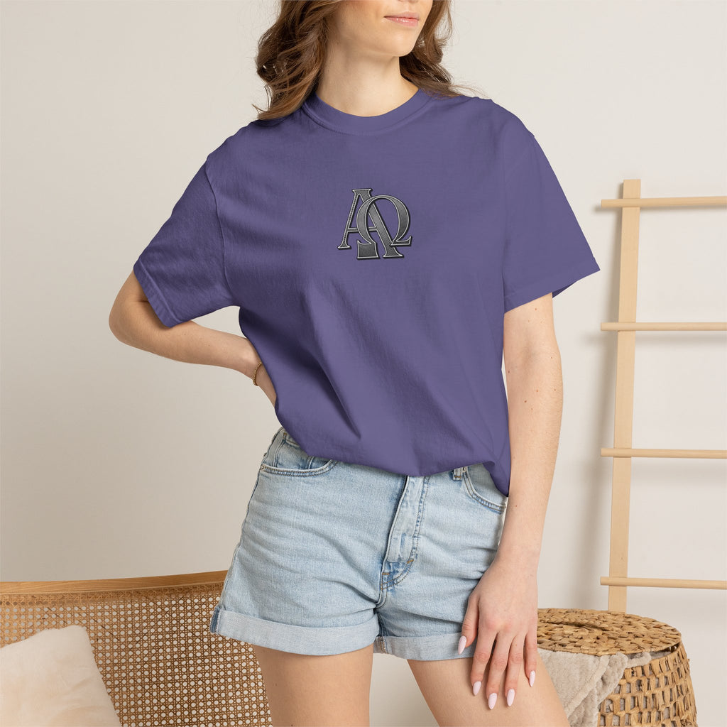Christian "Set Your Minds" Graphic T-Shirt — Colossians 3:2 Bible Verse Tee