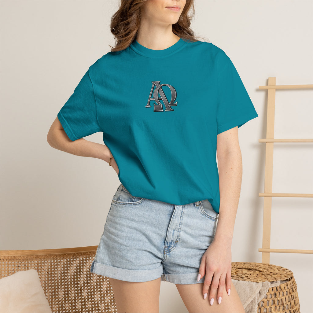 Christian "Set Your Minds" Graphic T-Shirt — Colossians 3:2 Bible Verse Tee