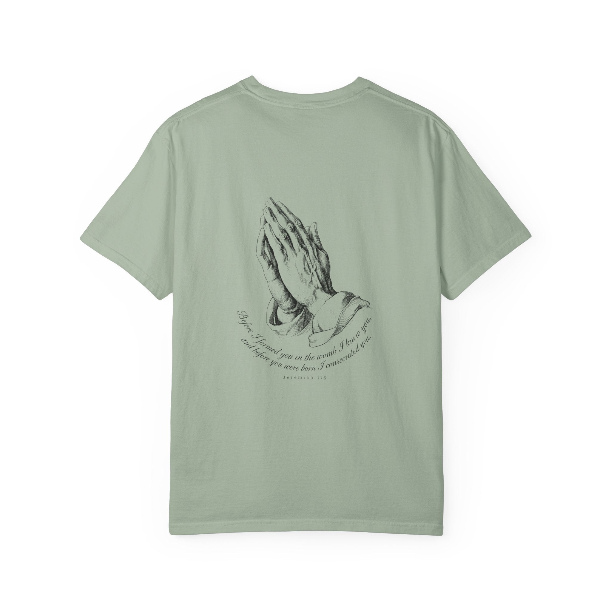 Praying Hands Graphic T-Shirt – Spiritual Vintage Prayer Tee
